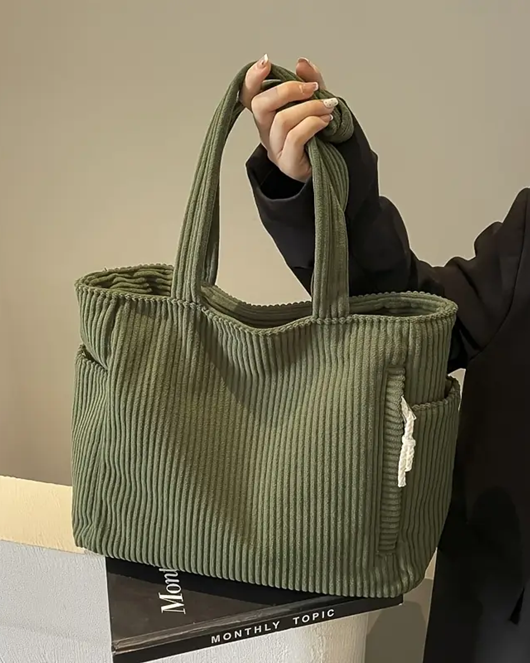 Ines | Stilfuld Casual Skuldertaske med Snordetalje - Freya Kobenhavn