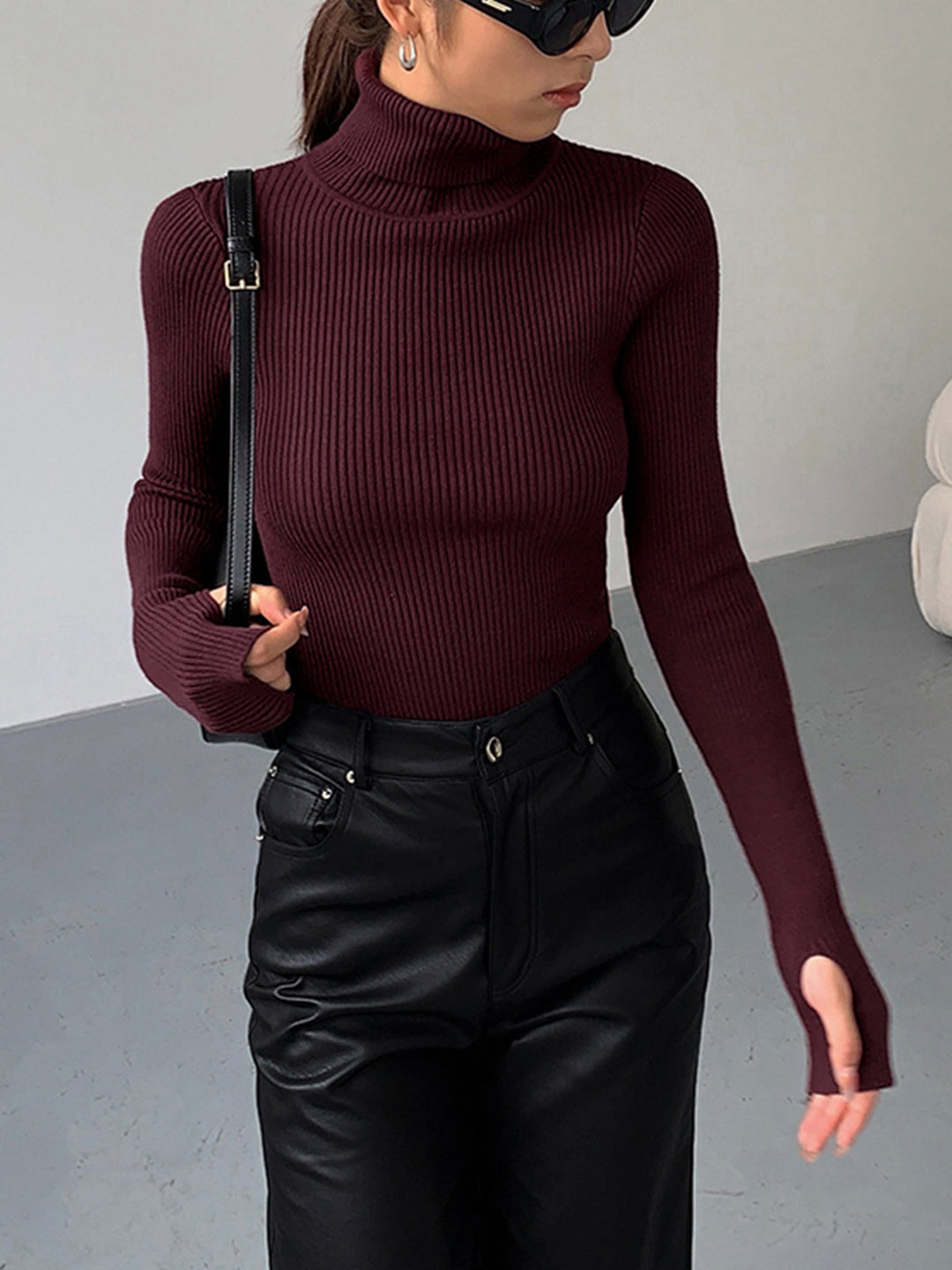 Birthe | Dame Forårs Stilfuld Ribstrikket Rullekrave Sweater - Freya Kobenhavn