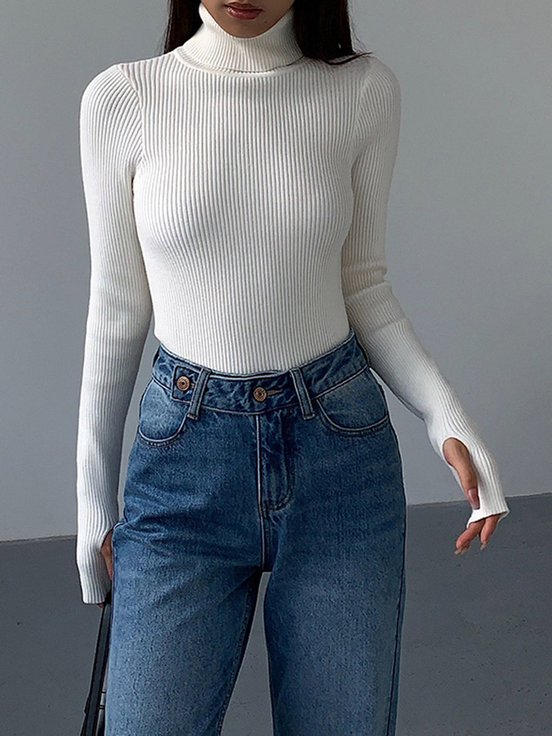 Birthe | Dame Forårs Stilfuld Ribstrikket Rullekrave Sweater - Freya Kobenhavn