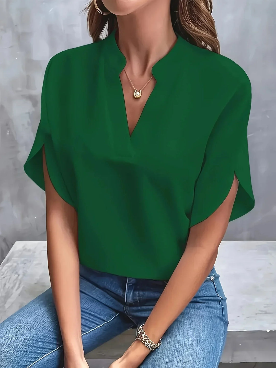 Thalia™ | Sophisticated Blouse with Tailored Design - Freya Kobenhavn