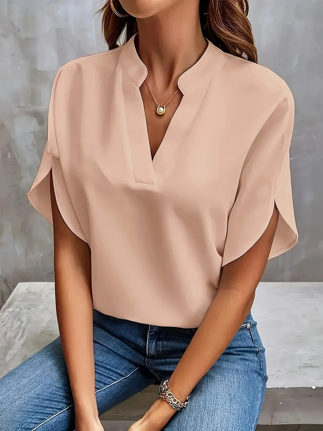 Thalia™ | Sophisticated Blouse with Tailored Design - Freya Kobenhavn