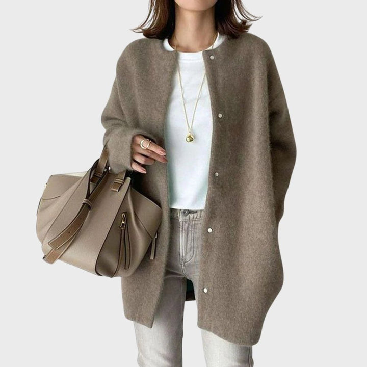 Dame Oversized Cashmere Cardigan med Trykknapper - Kaffebrun
