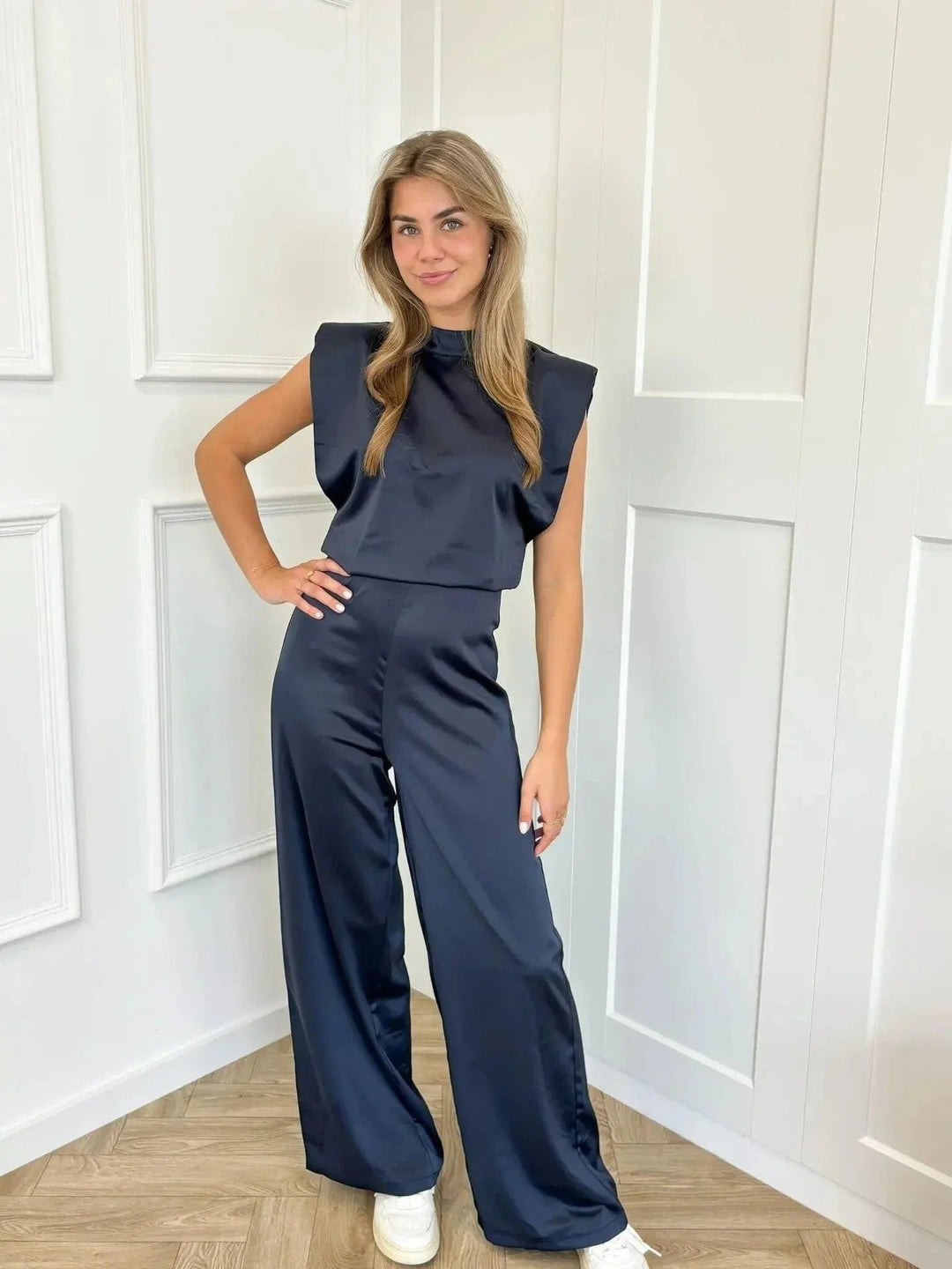 Dame Satin Jumpsuit Brede Ben Ærmeløs Ettyksstykke - Marineblauw