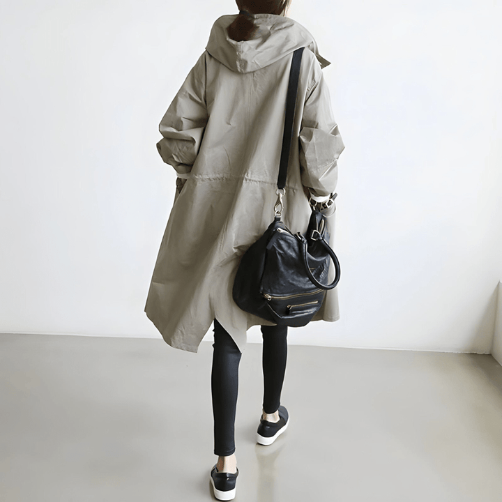 Dagmara | Oversized Hættet Frakke med Knapper - Freya Kobenhavn