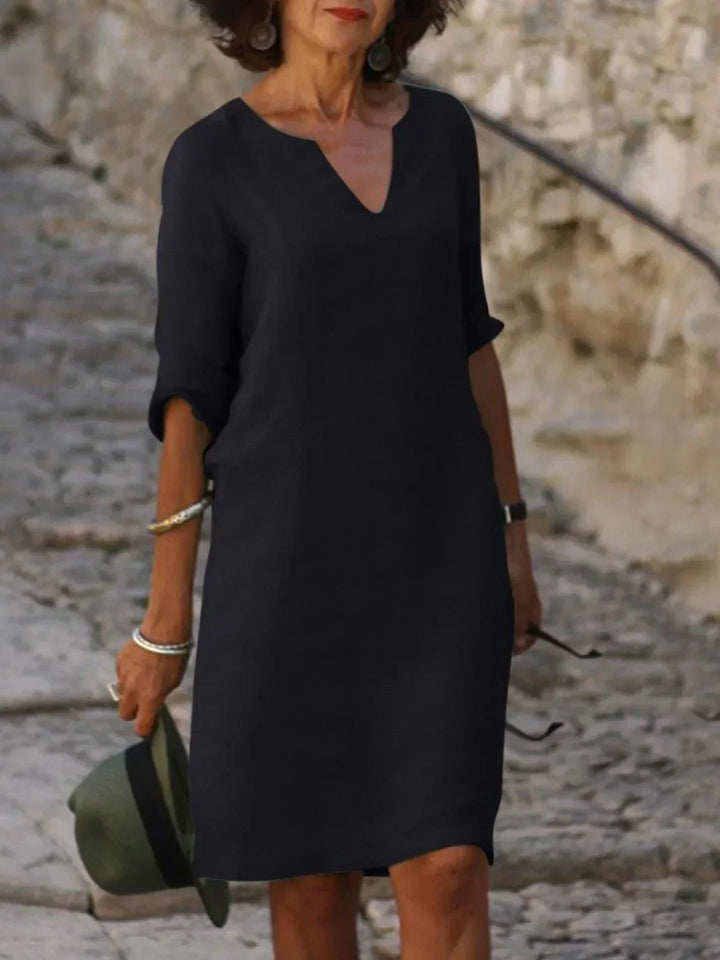 Skylar™ | Elegant Dress with V-Neck - Freya Kobenhavn