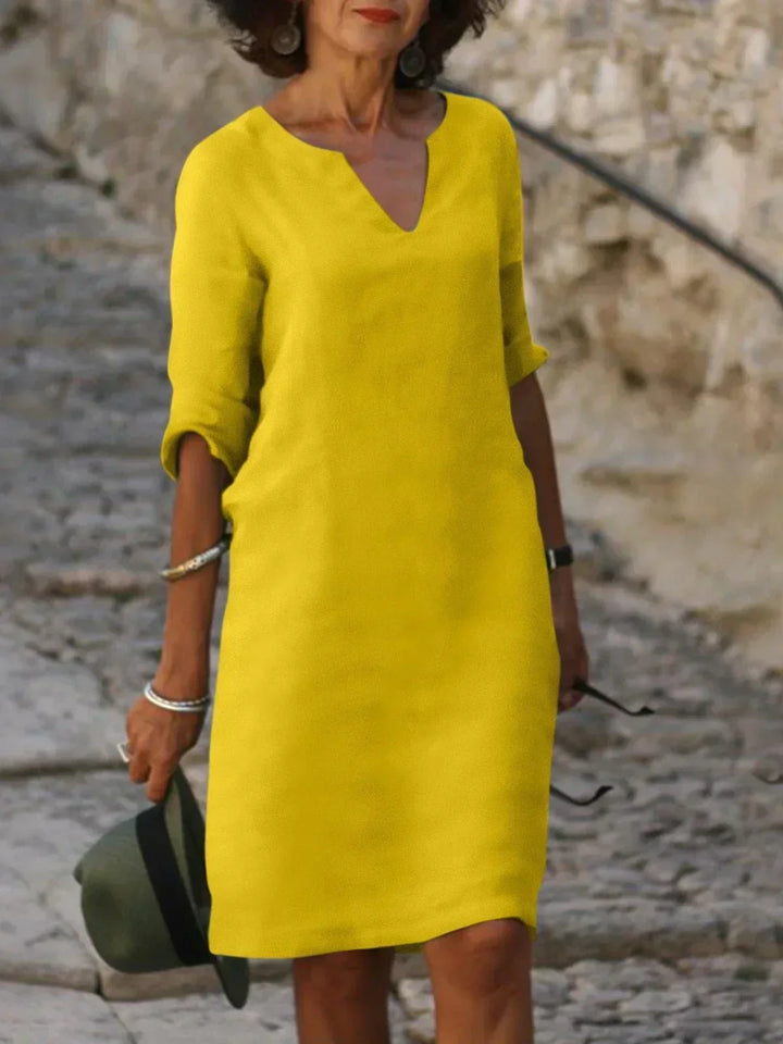 Skylar™ | Elegant Dress with V-Neck - Freya Kobenhavn