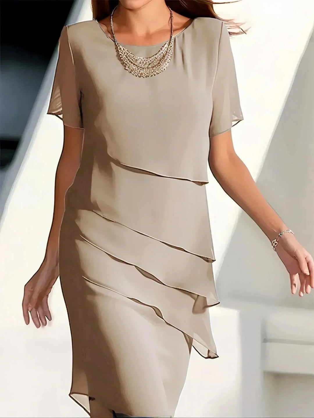 Sara | Elegant Lagdelt Sommerkjole - Freya Kobenhavn